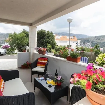 With A Parking Space - 21248 Dubrovnik